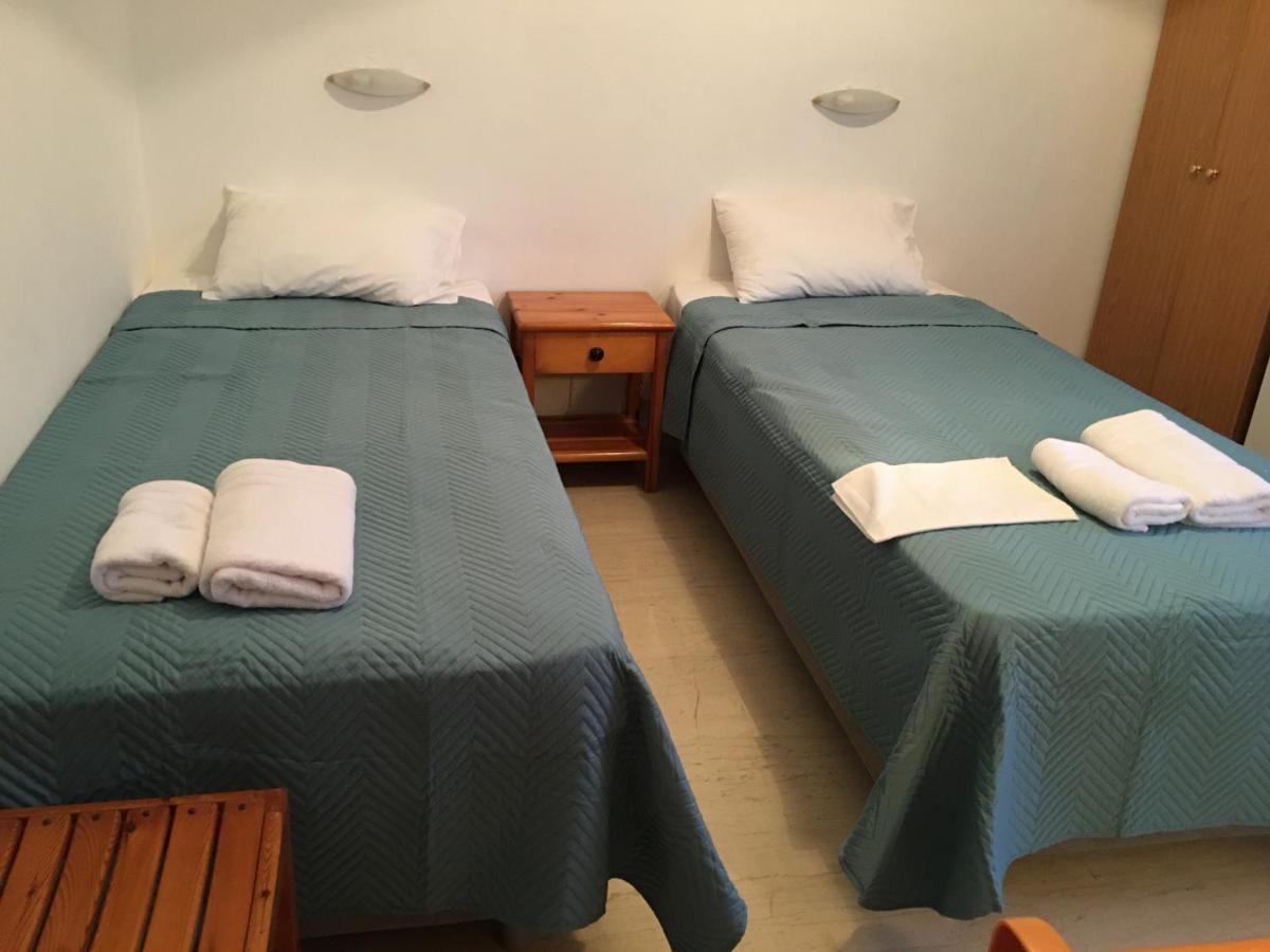 Villa Politis Poros  Buitenkant foto