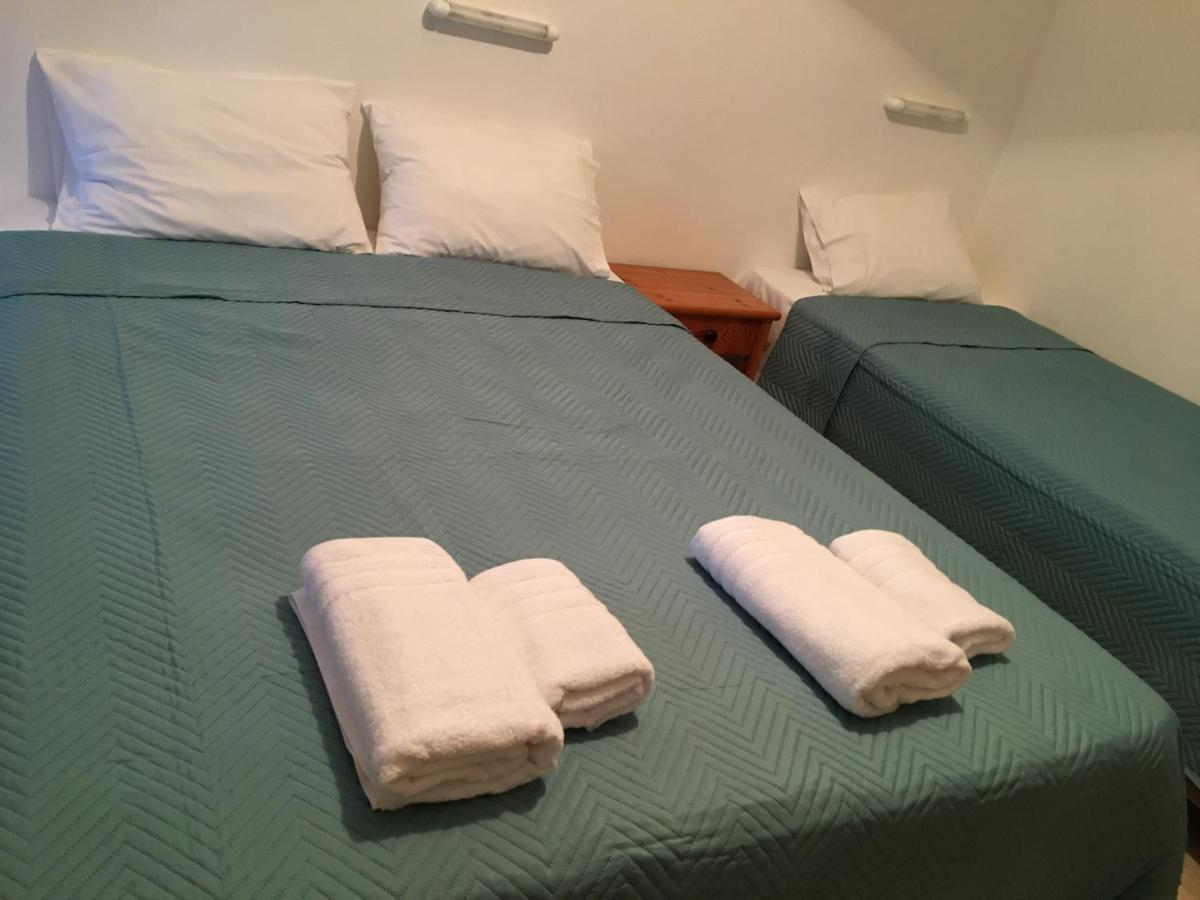 Villa Politis Poros  Buitenkant foto